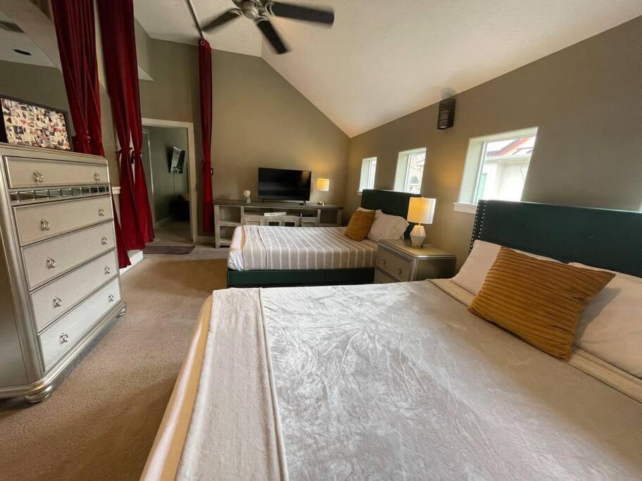Wanderlust Villa Near Galleria Mall Houston Exterior foto