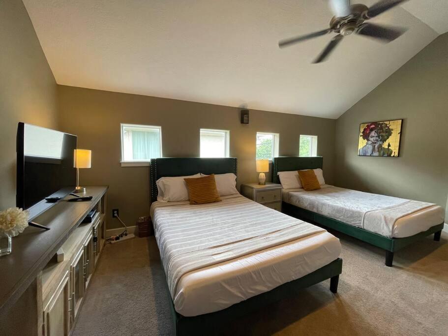 Wanderlust Villa Near Galleria Mall Houston Exterior foto